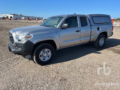 2019 TOYOTA  TACOMA  4x2 Extended Cab  Pickup