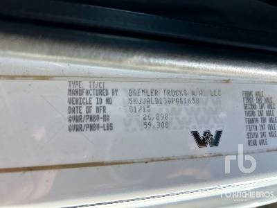 Photo of a 2016 Western Star 4900