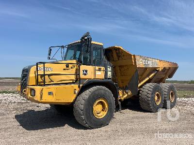 Photo of a 2011 John Deere 400D
