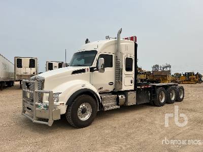 Photo of a 2019 Kenworth T880