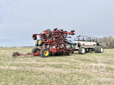 2015 BOURGAULT  3320PHD XTC  66 ft  Air Drill