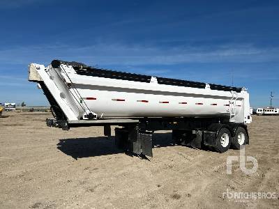 2007 MIDLAND 28 ft T/A End Dump Trailer 2007 MIDLAND 28 ft T/A End Dump Trailer