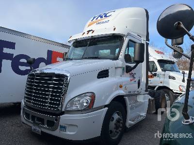 Photo of a 2016 Freightliner CASCADIA 113