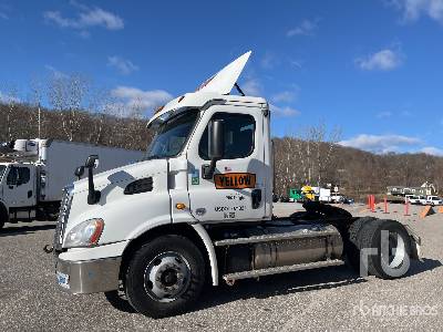 Photo of a 2016 Freightliner CASCADIA 113
