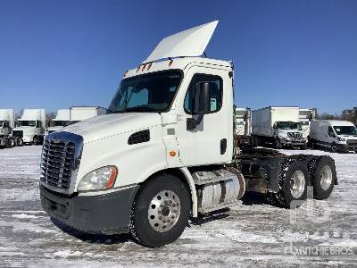 Photo of a 2018 Freightliner CASCADIA 113