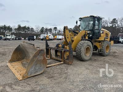 Photo of a 2015 Caterpillar 926M