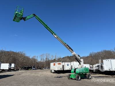 Photo of a 2013 JLG 860SJ