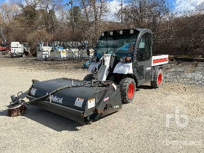 Photo of a 2004 Bobcat 5600