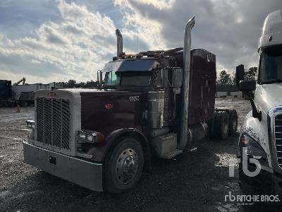 Photo of a 1999 Peterbilt 379