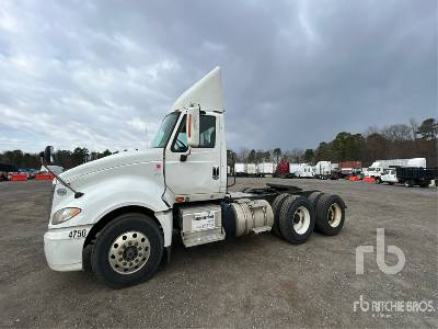Photo of a 2015 International PROSTAR