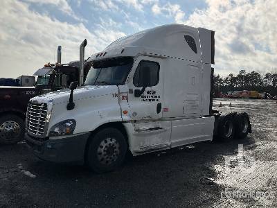 Photo of a 2016 Freightliner CASCADIA 125
