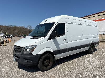 Photo of a 2017 Mercedes-Benz SPRINTER 2500