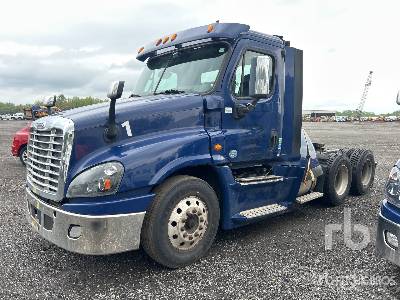 Photo of a 2015 Freightliner CASCADIA 125