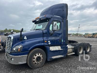 Photo of a 2015 Freightliner CASCADIA 125
