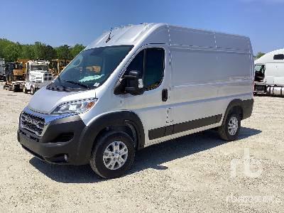 Photo of a 2024 Ram PROMASTER 2500