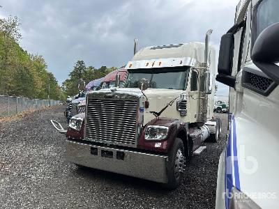 Photo of a 2012 Freightliner CORONADO 132