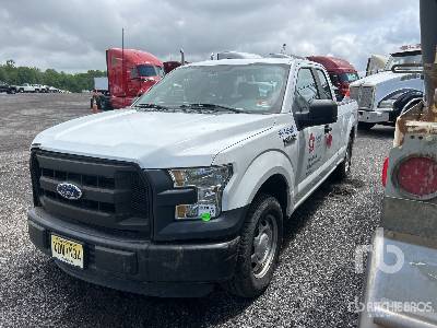 Photo of a 2016 Ford F-150