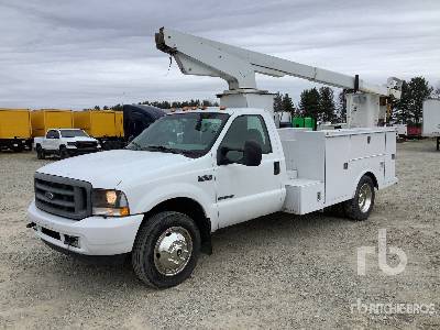 Photo of a 2002 Ford F-550