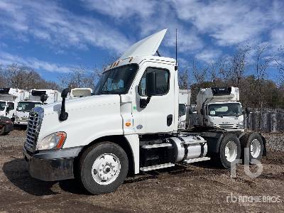 Photo of a 2016 Freightliner CASCADIA 125