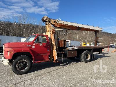 Photo of a 1987 Ford F-700