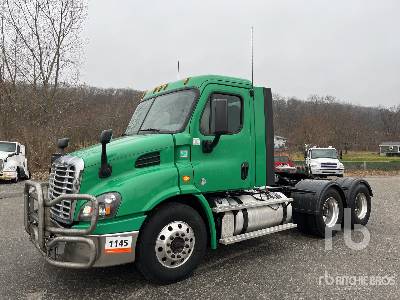 Photo of a 2018 Freightliner CASCADIA 113