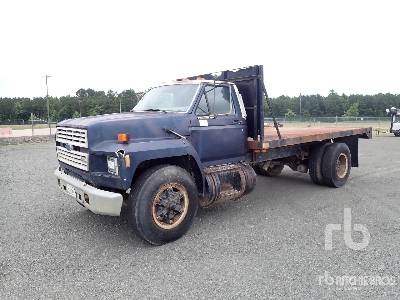 Photo of a 1988 Ford F-800