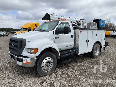 Photo of a 2015 Ford F-750