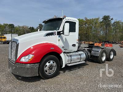 Photo of a 2015 Kenworth T-680