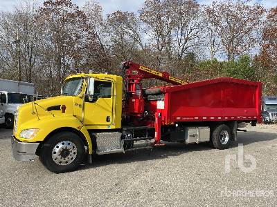 Photo of a 2021 Kenworth T370