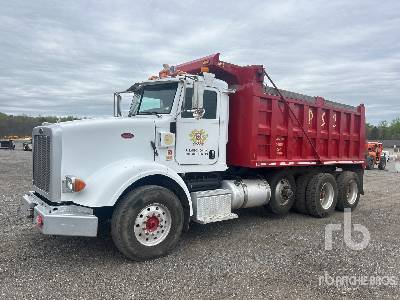 Photo of a 2012 Peterbilt 365