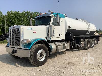 Photo of a 2019 Peterbilt 389