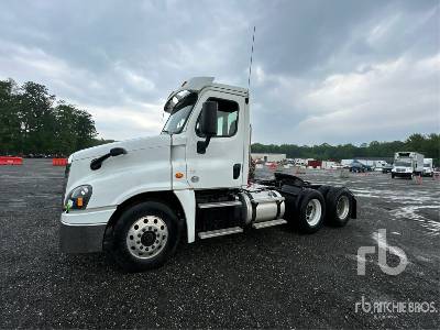 Photo of a 2018 Freightliner CASCADIA 125