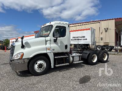 Photo of a 2018 Freightliner CASCADIA 125