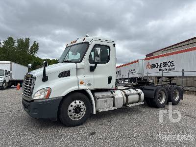 Photo of a 2019 Freightliner CASCADIA 113