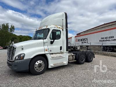 Photo of a 2019 Freightliner CASCADIA 125