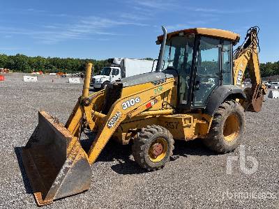 Photo of a 2002 John Deere 310G