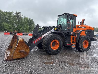 Photo of a 2021 Doosan DL420-7