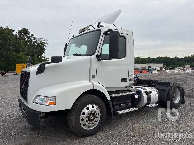 Photo of a 2017 Volvo VNM