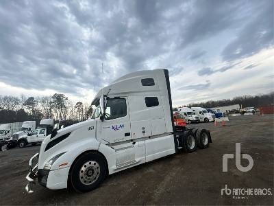 Photo of a 2021 Volvo VNL760