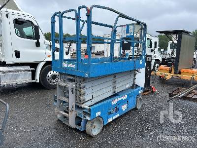 Photo of a 2014 Genie GS-3246