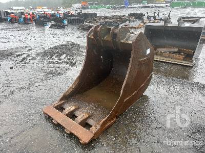 Photo of a  Volvo 34 in Digging