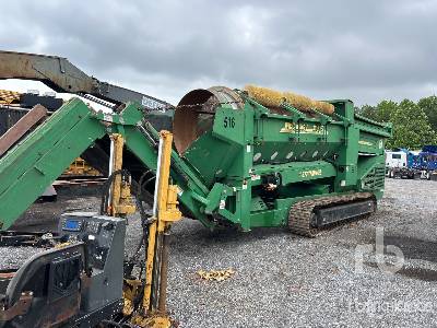Photo of a 2015 Mccloskey 516AT