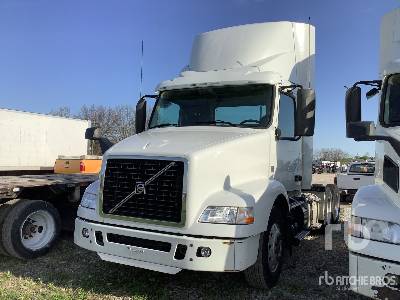 Photo of a 2013 Volvo VNM