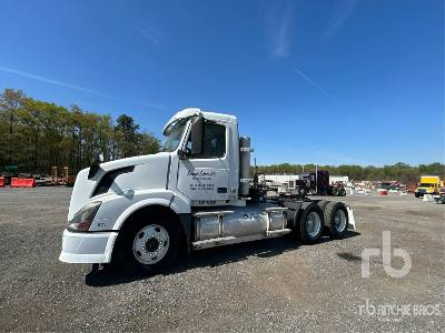 Photo of a 2013 Volvo VNL