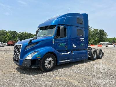 Photo of a 2020 Volvo VNL860