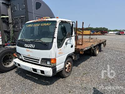 Photo of a 2004 Isuzu NPR