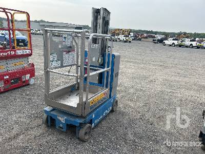 Photo of a 2018 Genie GR-20