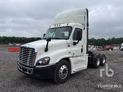 Photo of a 2016 Freightliner CASCADIA 125
