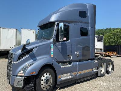 Photo of a 2020 Volvo VNL760