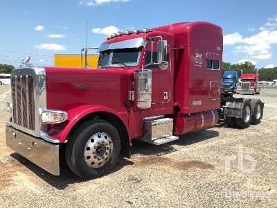 Photo of a 2021 Peterbilt 389